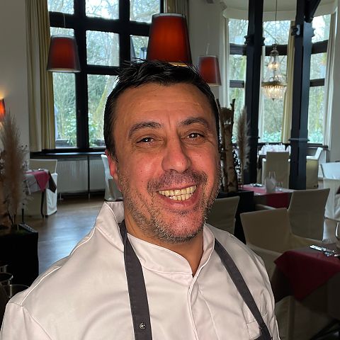 Bassam Bitio